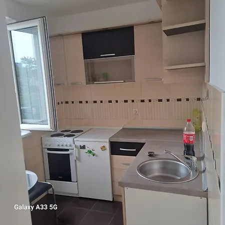 Za Arsenal Fest Kg Apartment