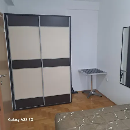 Za Arsenal Fest Kg Apartment *